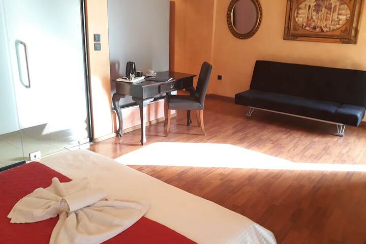 Room 14 of 71