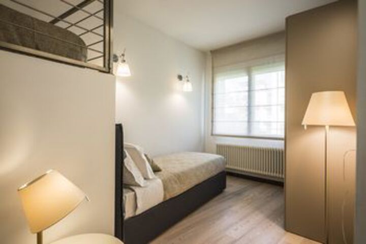 Room 12 of 47