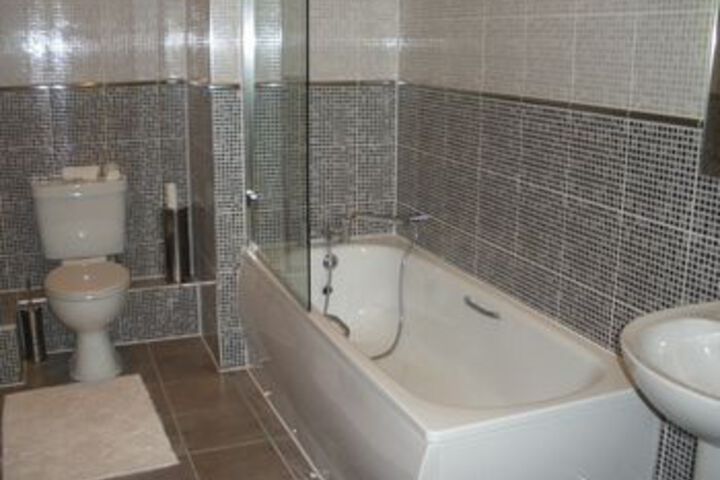 Room 2 of 12