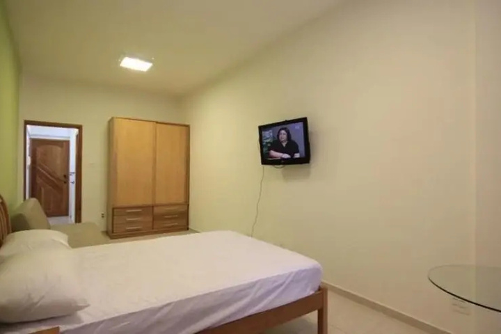 Room 3 of 11