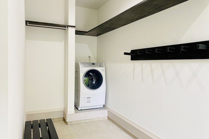 Laundry 13 of 23