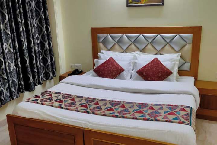Room 3 of 19