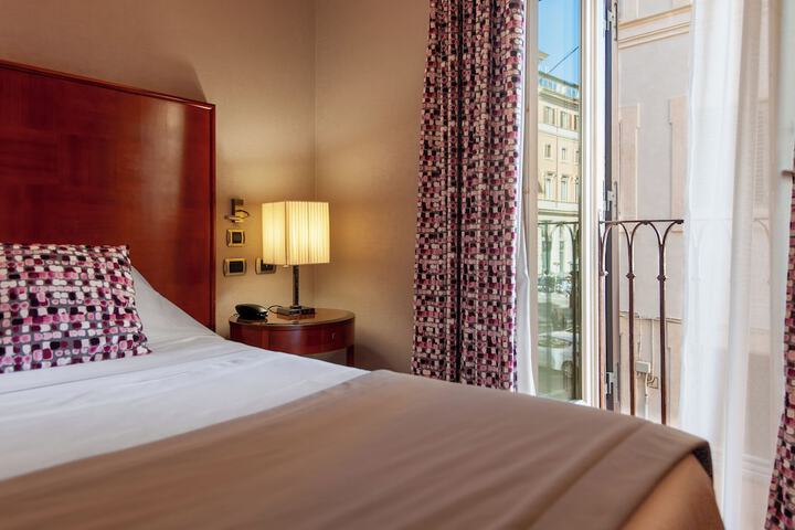 Room 47 of 157