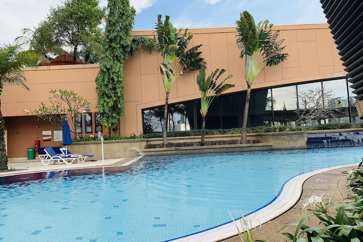 Pool 55 of 114