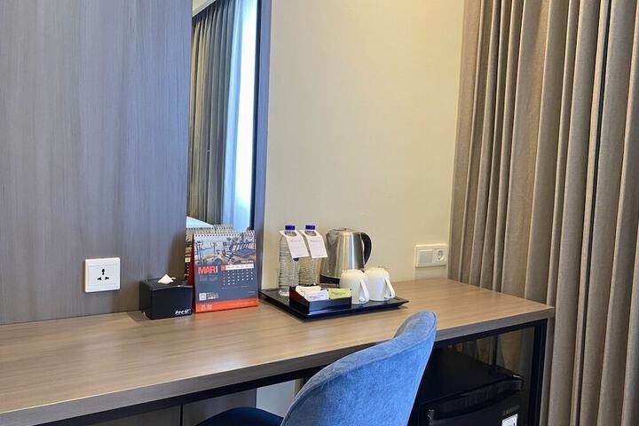 Room 18 of 43