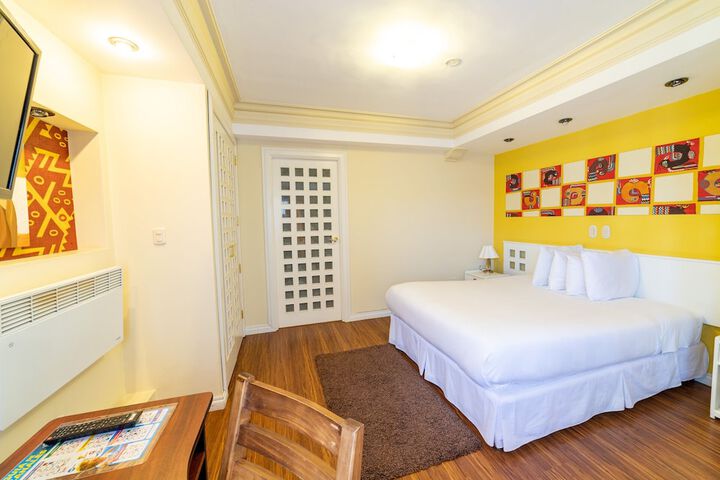 Room 15 of 41