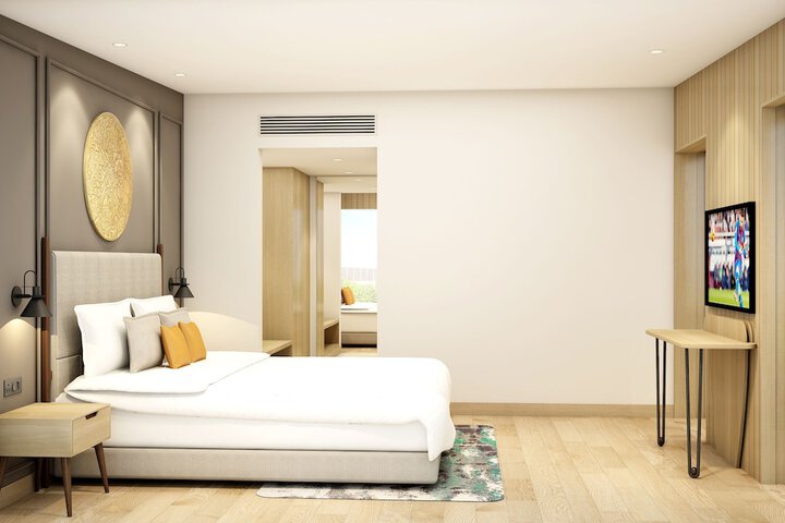 Room 6 of 42