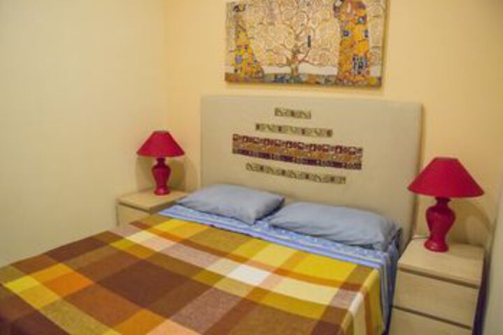 Room 42 of 160