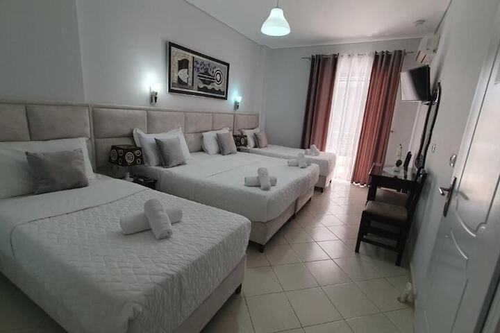 Room 74 of 106