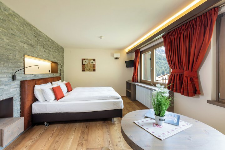 Room 27 of 110