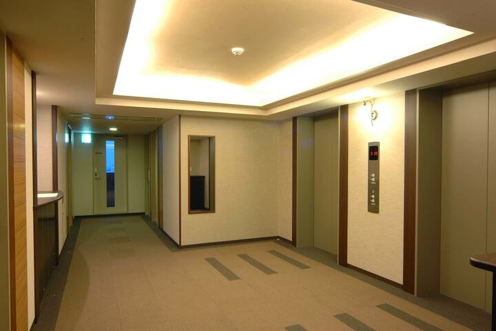 Ballroom/Hall 30 of 41