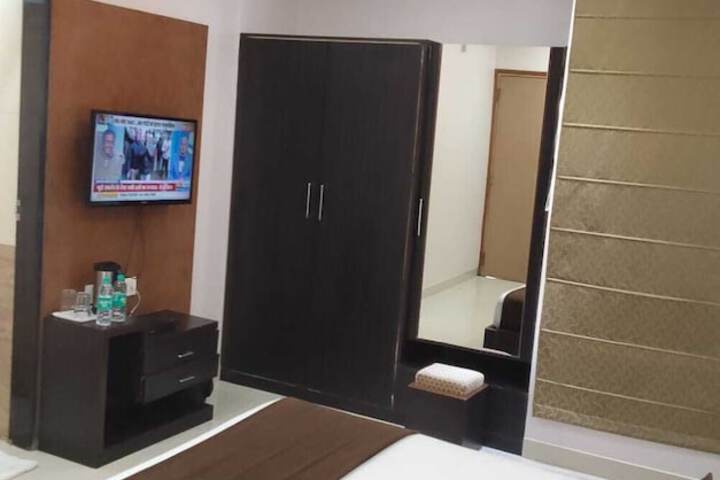 Room 22 of 67