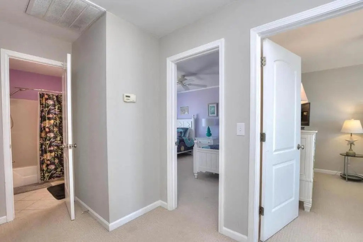 Room 2 of 24