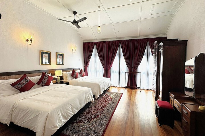 Room 15 of 108