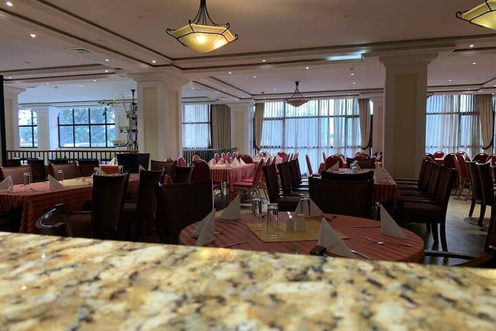 Dining 142 of 168