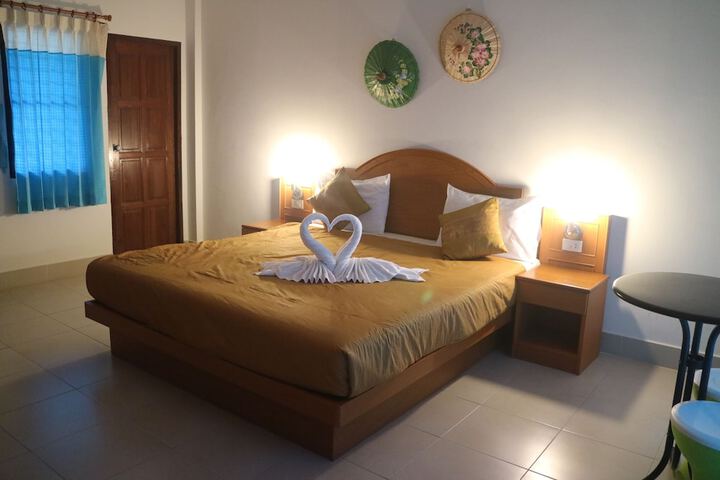 Room 3 of 59