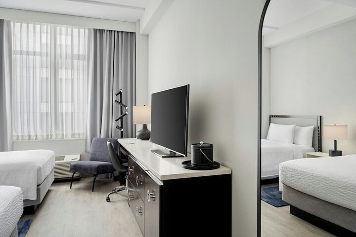 Room 3 of 30
