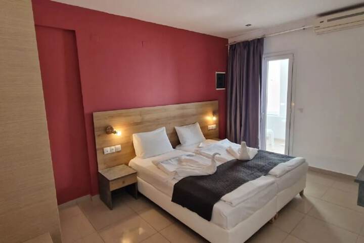 Room 16 of 58
