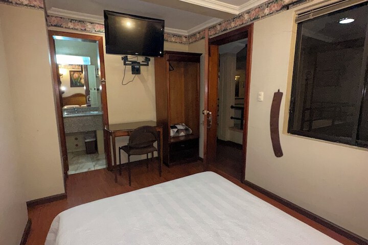 Room 55 of 132