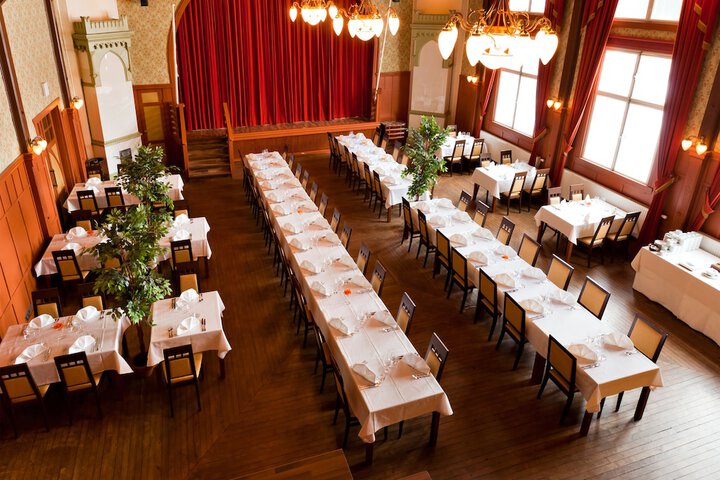 Dining 69 of 88