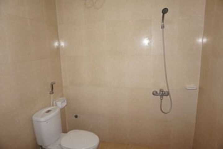 Room 4 of 31
