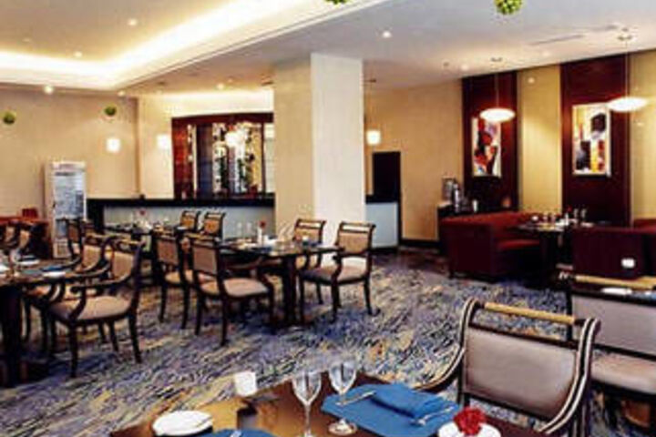 Dining 134 of 134
