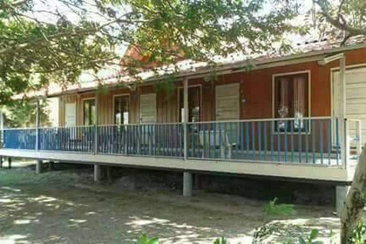 Room 10 of 25