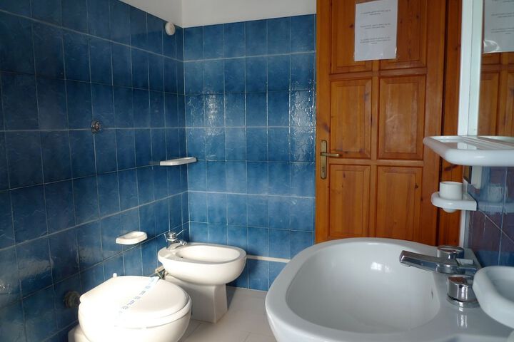 Room 14 of 51