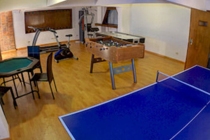 Room 3 of 13