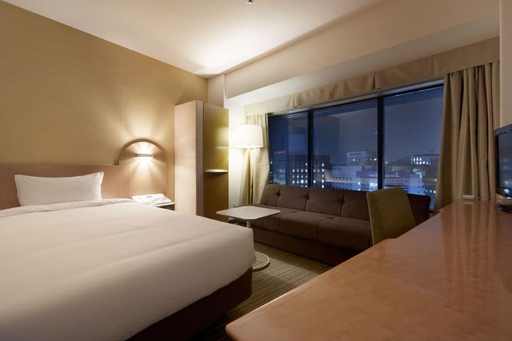 Room 20 of 97
