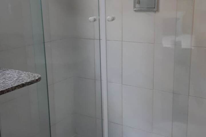 Room 14 of 26