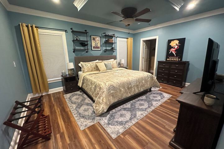 Room 12 of 94