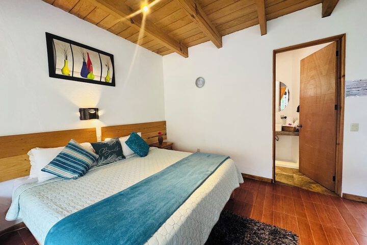 Room 40 of 209