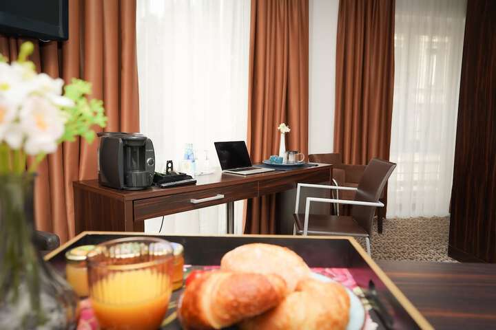 Room 20 of 55
