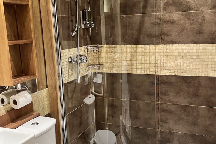 Bath Photo