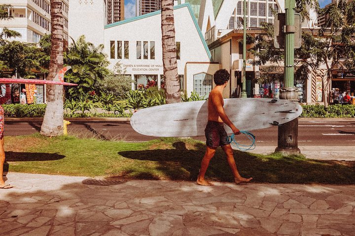 Surfing/boogie boarding