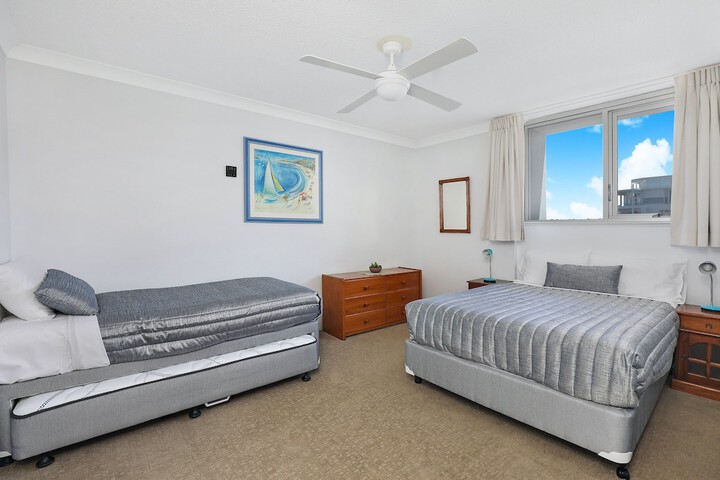 Room 10 of 56