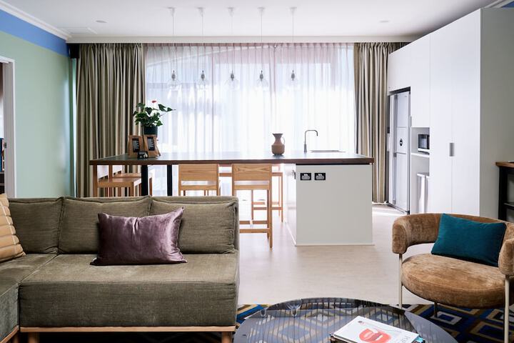 Room 29 of 46
