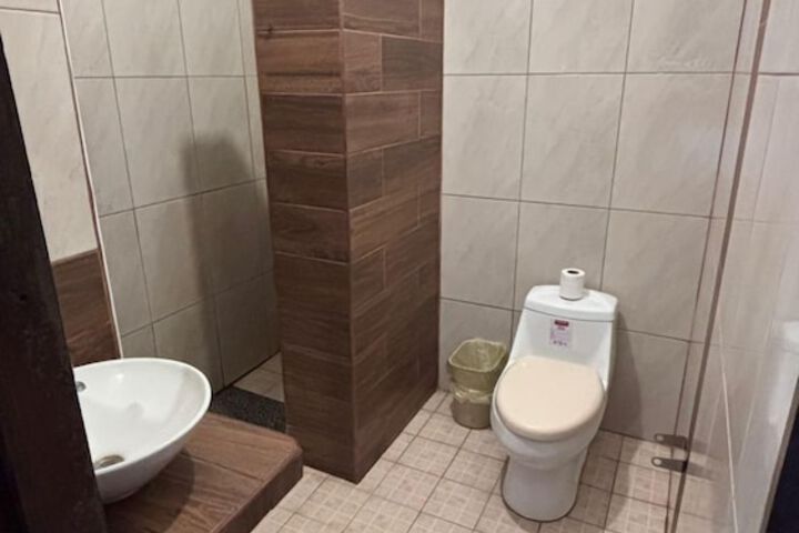 Room 44 of 70