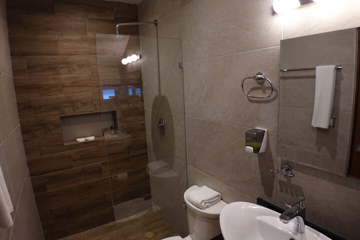 Room 19 of 25