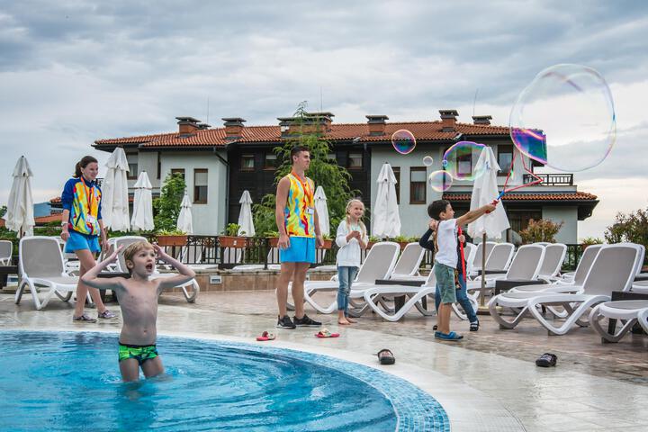 Pool 26 of 78