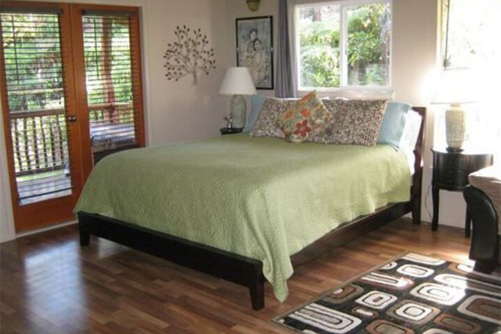 Room 4 of 20
