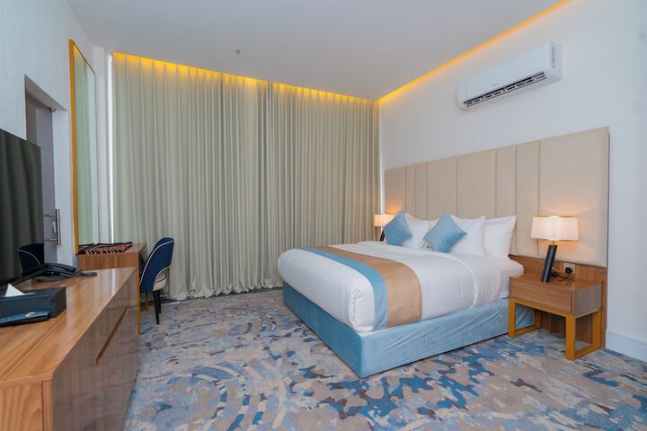 Room 7 of 44