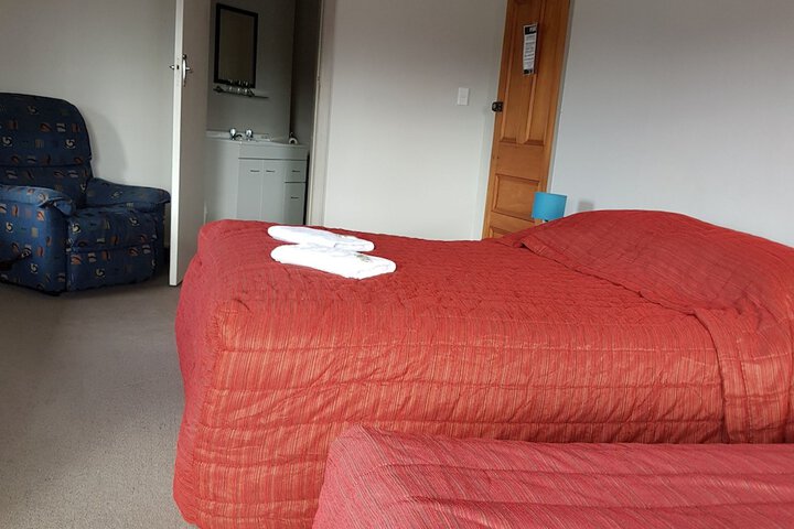 Room 13 of 29