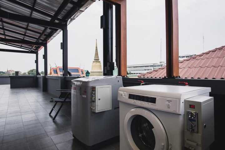 Laundry 19 of 61