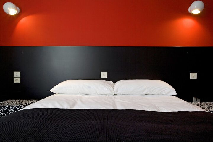 Room 9 of 55