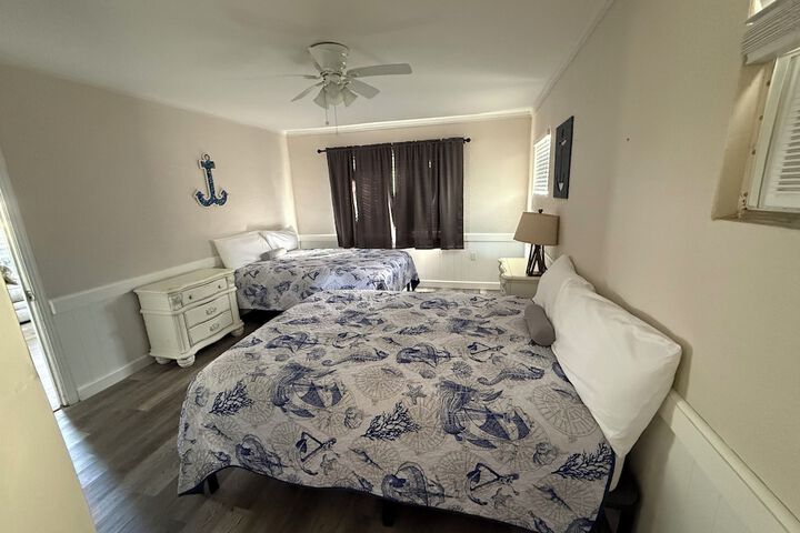 Room 10 of 86