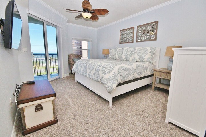 Room 5 of 25