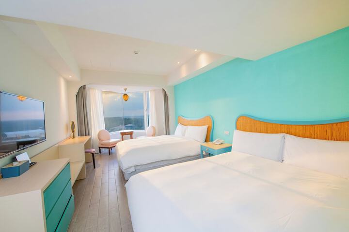 Room 40 of 95