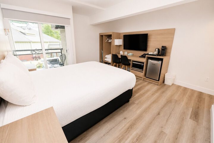 Room 15 of 58
